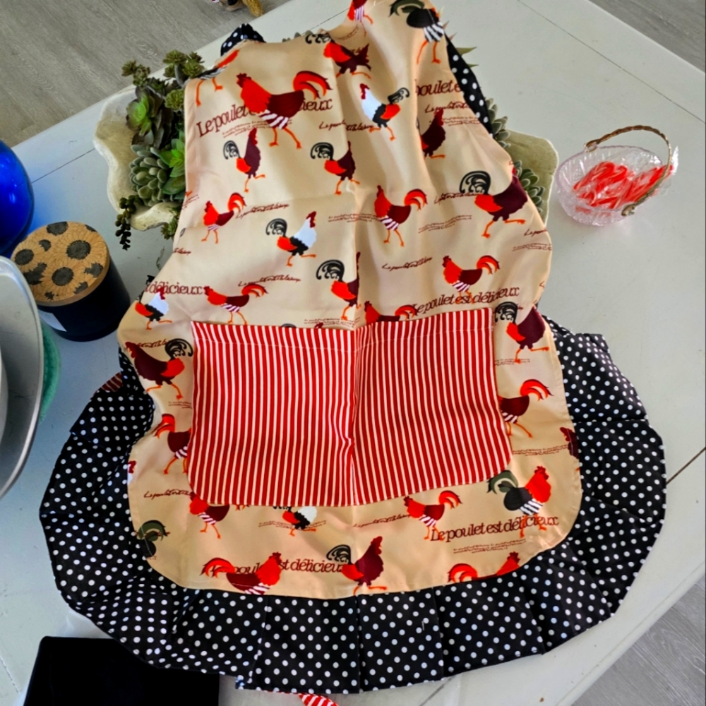 Le Poulet Apron with Rooster Print *NEW*